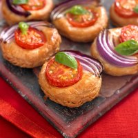 Tomato & red onion galettes