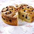 Pear & blueberry cake