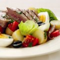 Potato salad with pan-seared tuna
