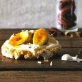 Bananas & cream topped caramel rice cakes