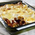 Traditional family-friendly lasagne