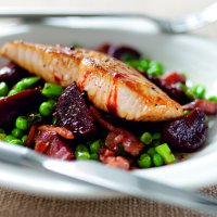 Salmon fillet with salad of garlic & rosemary marinated beetroot