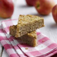 Apple flapjacks