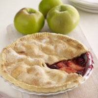 Bramley apple & blackberry pie