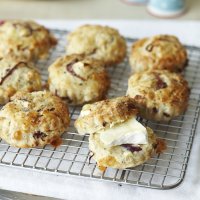 Camembert scones