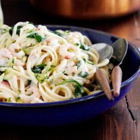 Prawn and courgette linguine