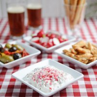 Greek-style radish & mint dip