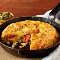 Spanish tortilla with Spanish olives