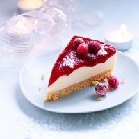 Christmas cranberry cheesecake