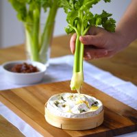 Garlic & thyme studded camembert with fenland celery dippers & apple chu