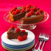 Flourless chocolate cake