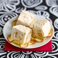 Pink Lady apple-pie marshmallows