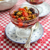 Strawberry & blackberry crumble