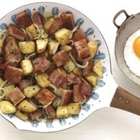 Sausage, bacon & potato hash
