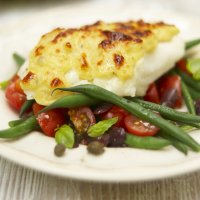 Roast cod with low-fat cheese rarebit & green bean salad
