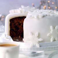 Last-minute Christmas cake