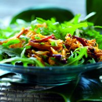 Spiced crab & rocket salad