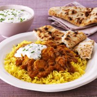 Chicken madras curry with sour cream & chive dip
