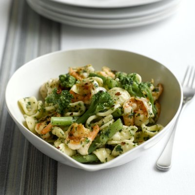 Orechietti with Tenderstem & prawns