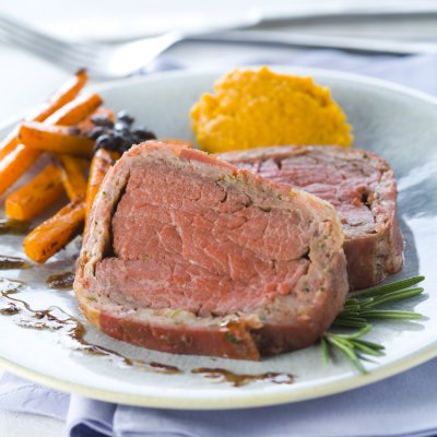 Beef wrapped in pancetta