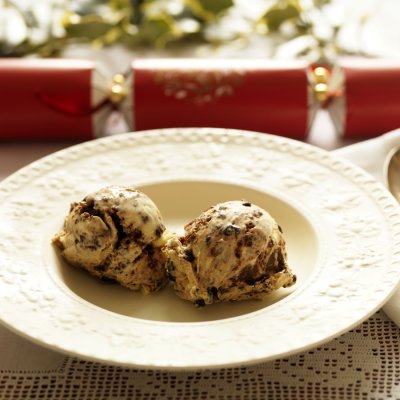 Christmas pudding ice cream