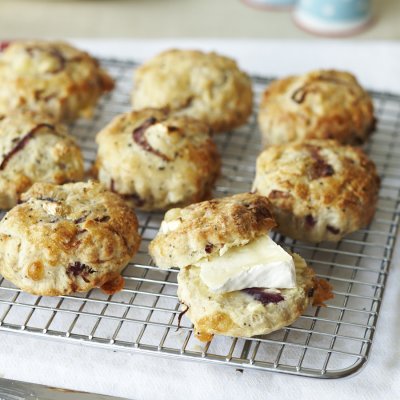 Camembert scones