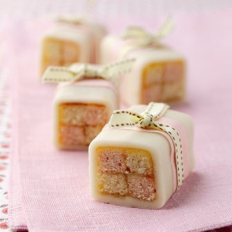 Individual battenberg cakes