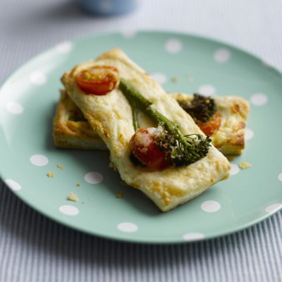 Jo Pratt's Tenderstem, ricotta & cherry tomato fingers