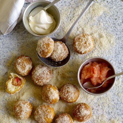Apple doughnuts with apple puree