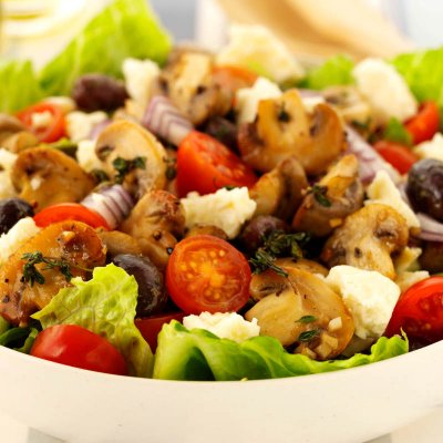 Warm mushroom salad with feta