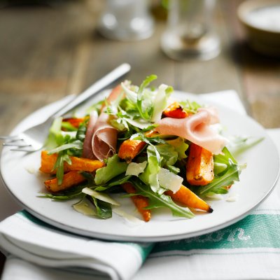 Chantenay, prosciutto & rocket salad