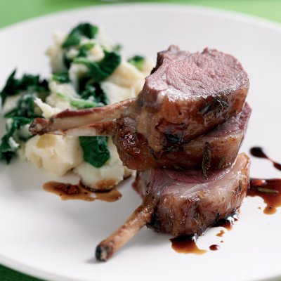 Rack of lamb with garlic mash & spinach