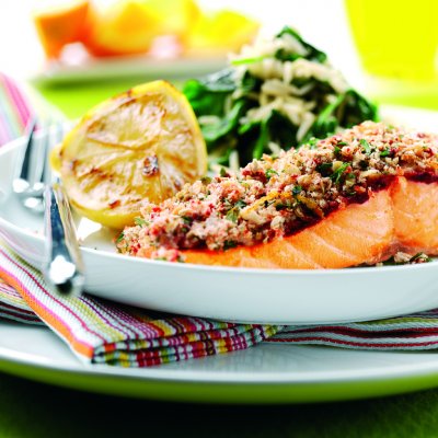 Zesty salmon fillets with a tandoori crust