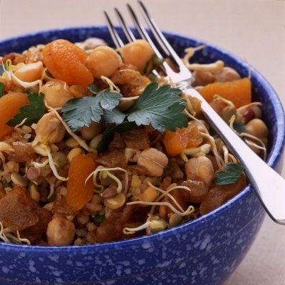 Apricot & chickpea salad