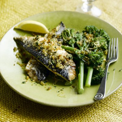 Mustard grilled mackerel with tenderstem, toasted lemon & basil breadcrumbs